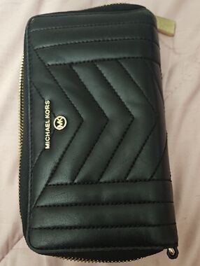 Michael Kors Black Quilted Chevron Zip Wallet with Gold Hardware